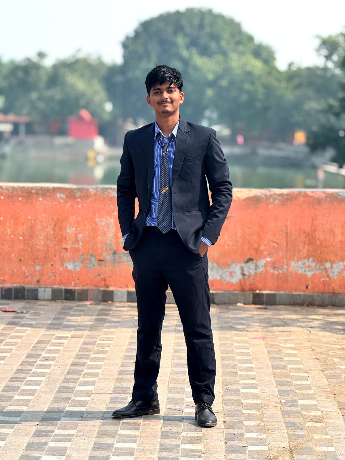 Dhiraj Giri